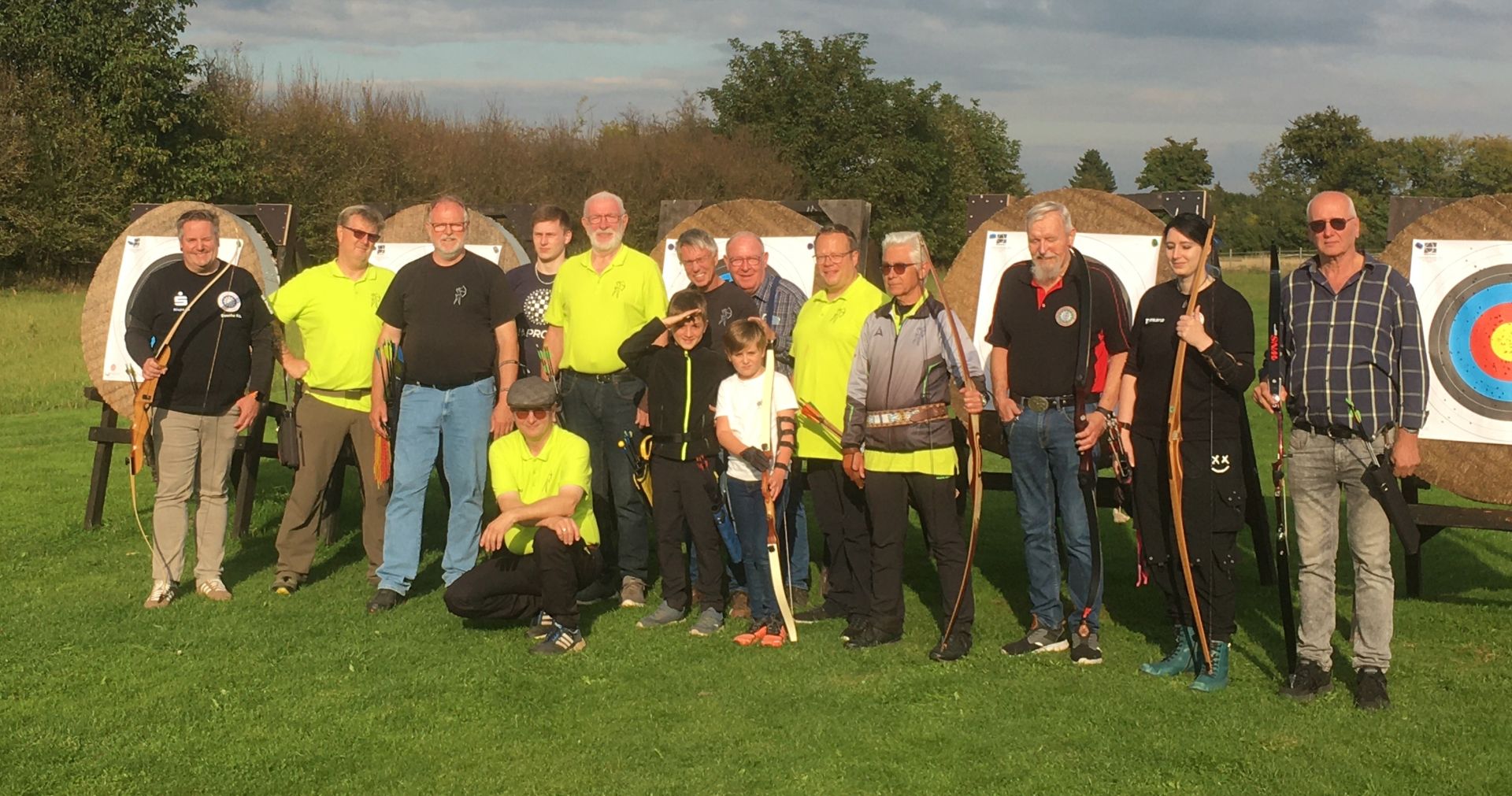 Freundschaftswettkampf „Pistole trifft auf Bogen“ 2025